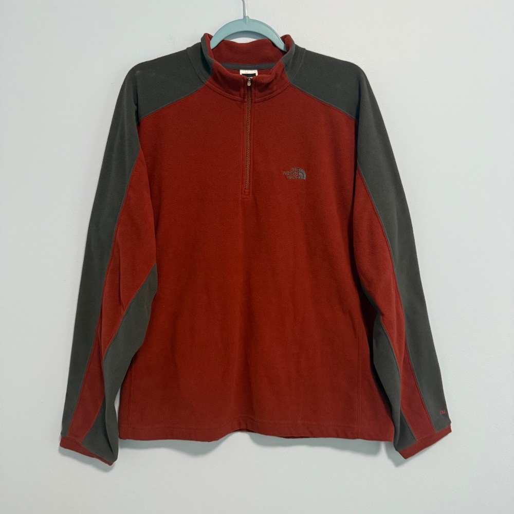 the north face men's quarter Zip Fleece Sweater Pullover Size M.